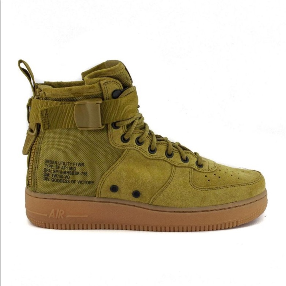Nike SF Air Force 1 Mid (New Without box)